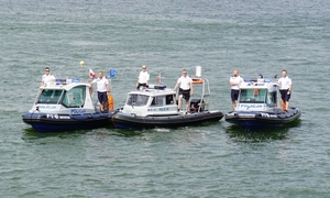 łodzi policyjne